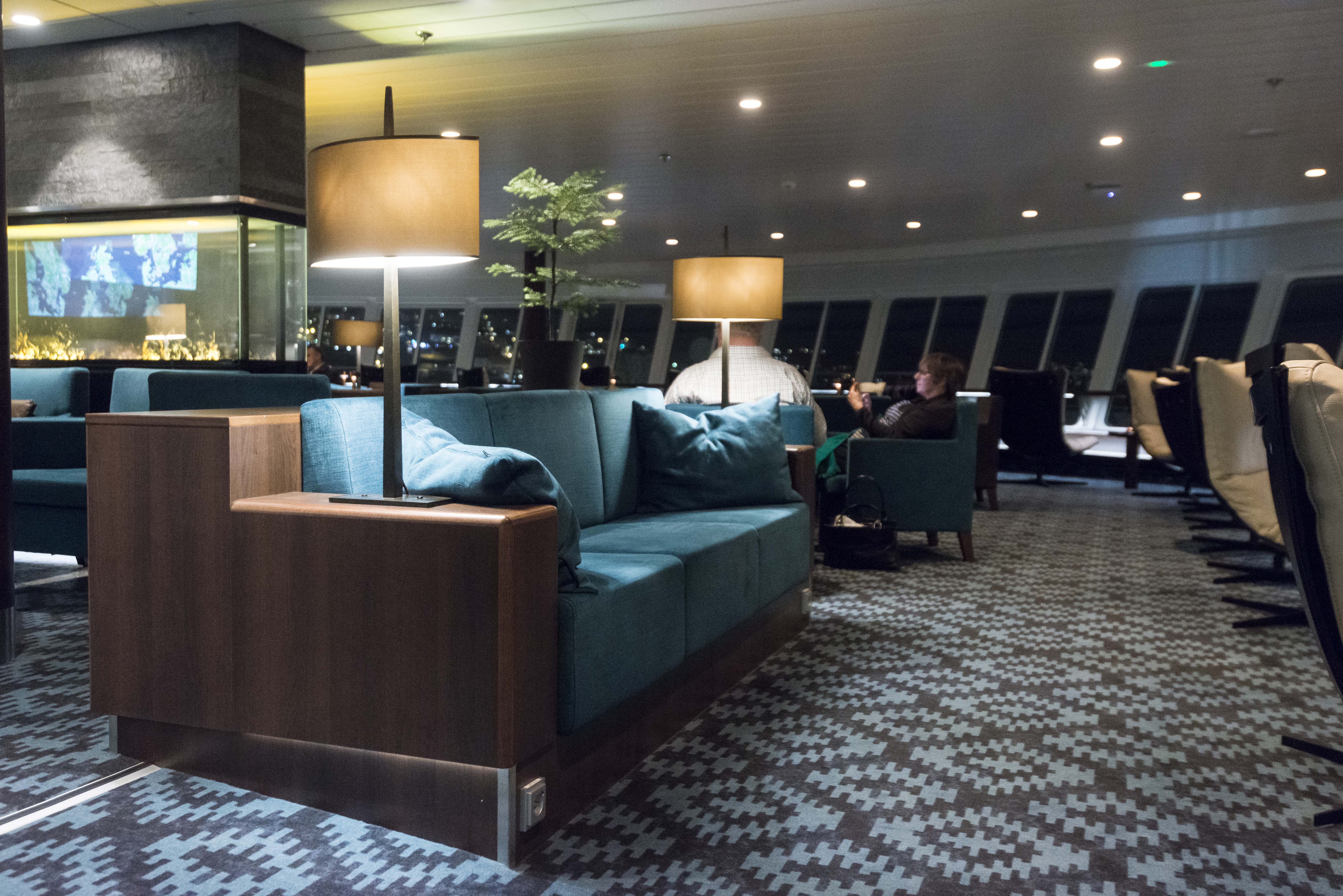 MS Nordnorge - Explorer Lounge & Bar 